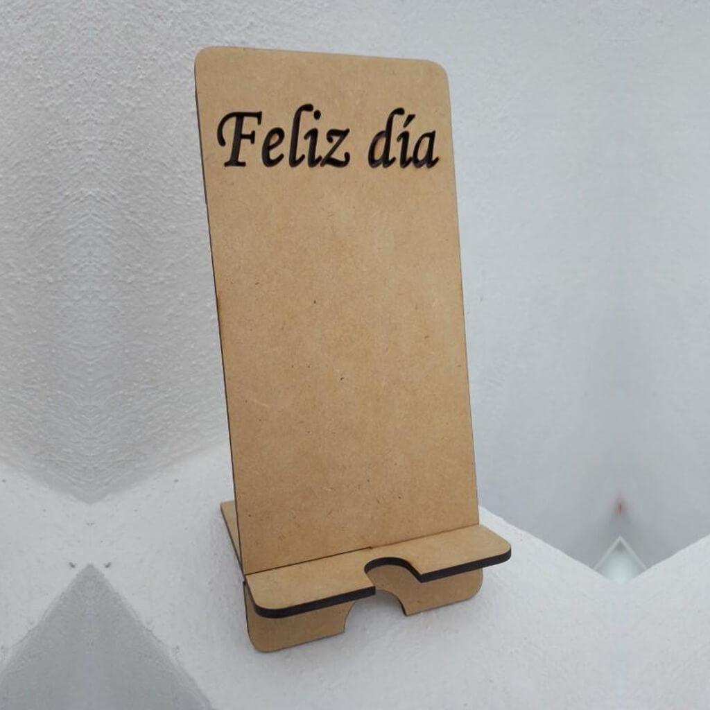 Base para Celular con Calado en Bajo Relieve Personalizada