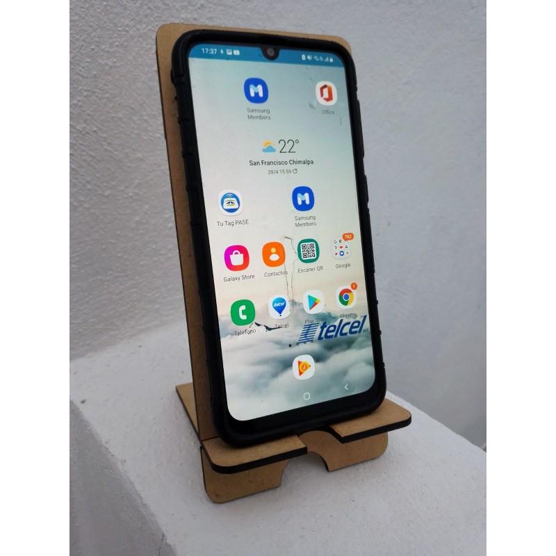 Base para Celular con Calado en Bajo Relieve Personalizada - Imagen 3