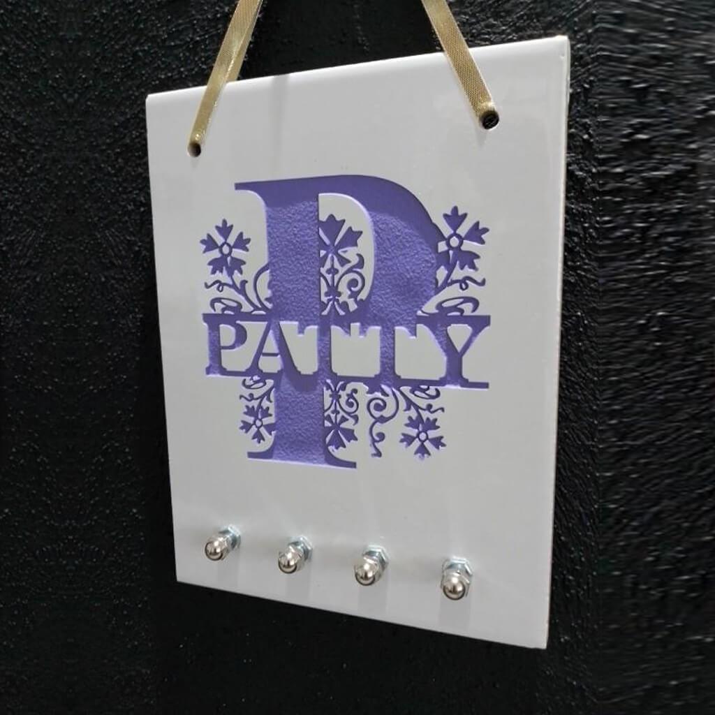 TABLERO con portallaves DE CERÁMICA GRABADO SAND-BLAST